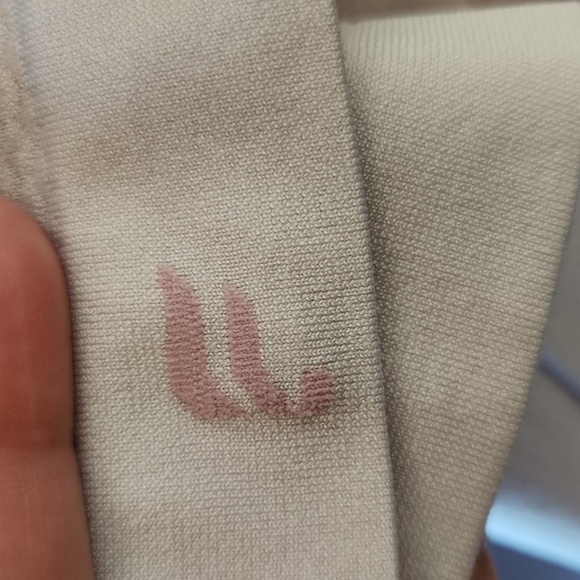 Fabletics Delta Seamless Tank II - Picture 5 of 5